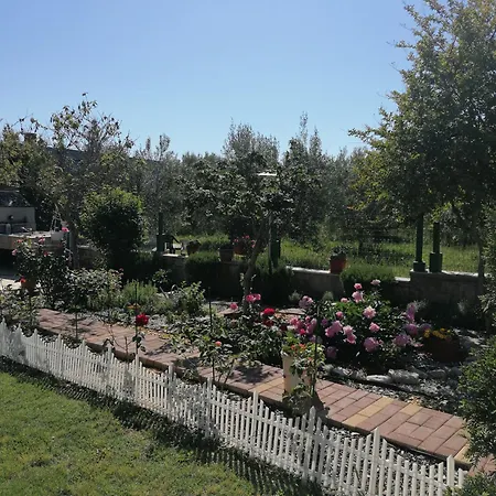 Eli Hébergement de vacances *