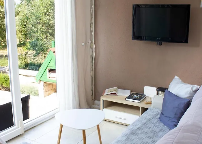 Eli 펜션 포메르